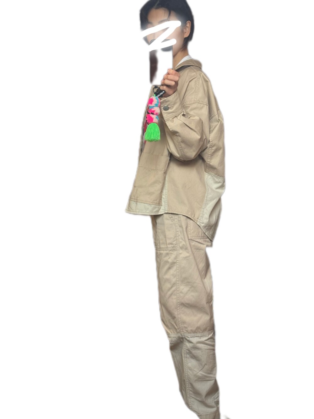 「RNA-NのR3884 ヘリンボン/オックスワークパンツ（その他パンツ、ベージュ系）」を使った、b39さん（骨格ウェーブ・レディース・164cm）の春コーディネートの3枚目の写真