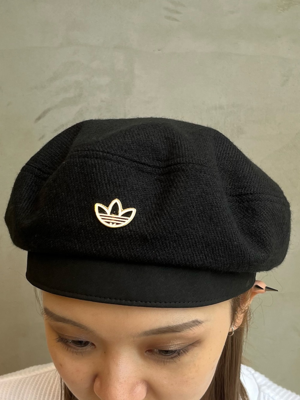 人気 adidas ベレー帽 黒タグ付き 新品 adidas ベレー帽 黒タグ付き