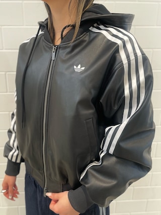 adidasアディカラー ルーズ トラックパンツ デニム ストーン、W