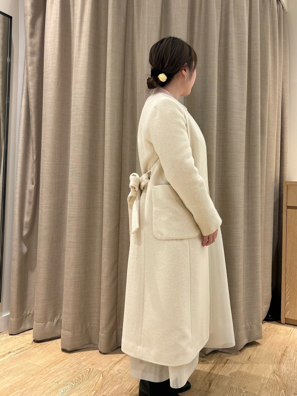 Hori.Aさんの「ノーカラーシャギーコート（NOLLEY’S）」を使ったコーディネートの4枚目の写真