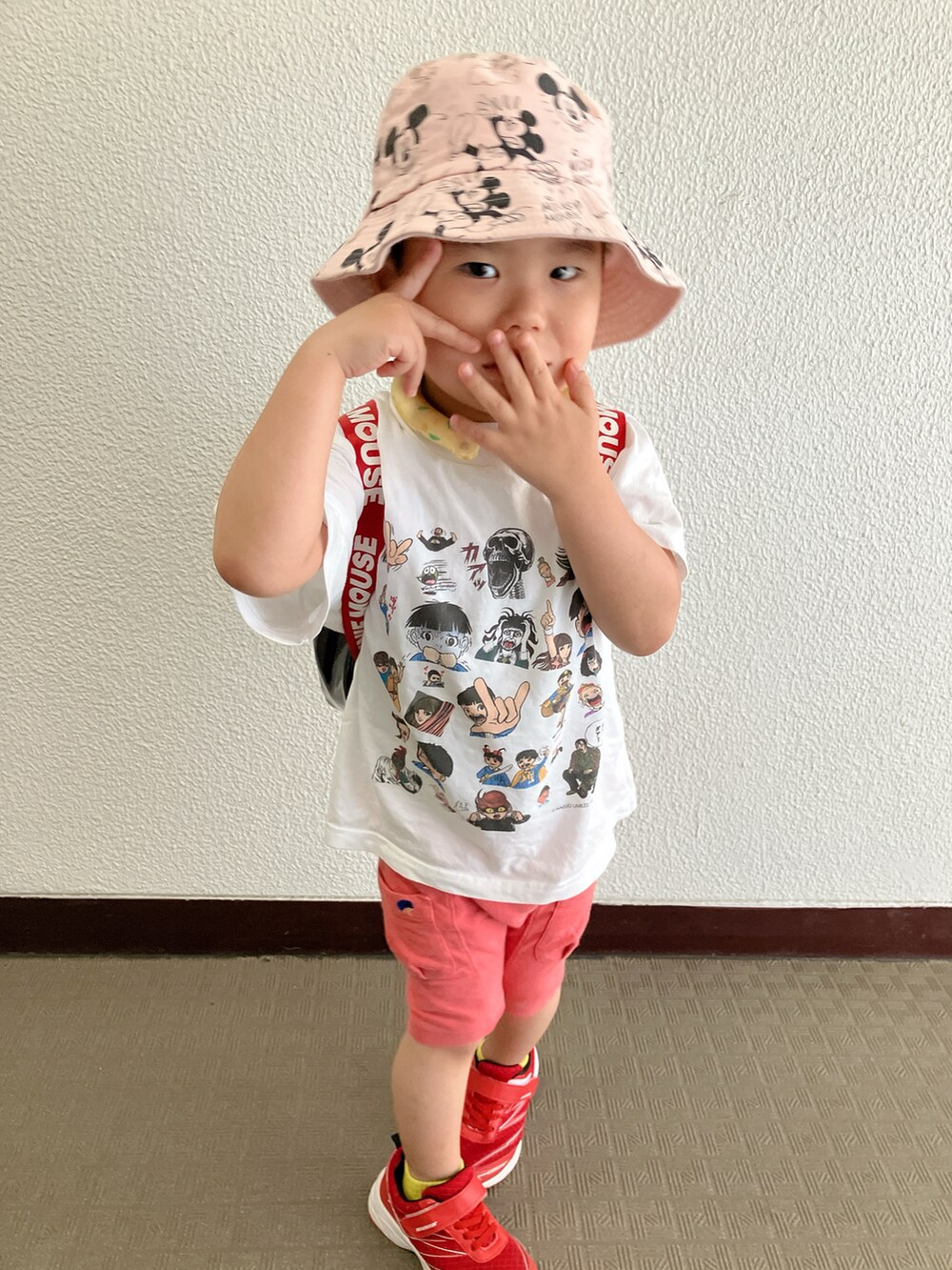 「登園スタイル、夏ルックで気分アップ」｜「UNIQLOのアイテム（Tシャツ/カットソー、ホワイト系）」を使った、りんちゃんのさん（キッズ・100cm）の夏コーディネートの5枚目の写真