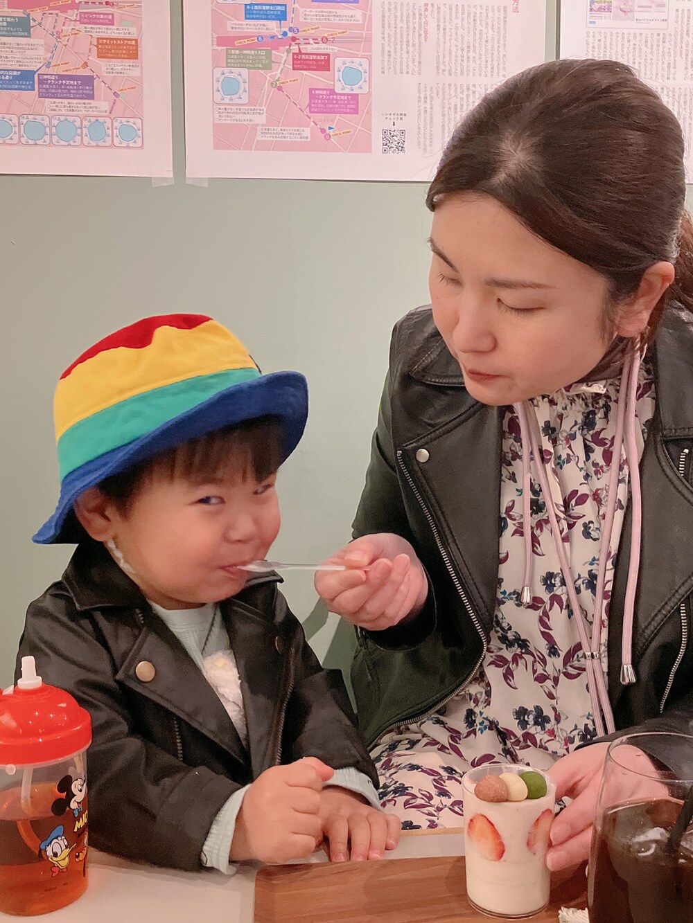 「春服デビュー宣言、キッズファッション、春コーデ、休日スタイル、休日コーデ、男の子、ライダース、革ジャン」｜「西松屋のアイテム（ライダースジャケット、ブラック系）」を使った、りんちゃんのさん（キッズ・90cm）の春コーディネートの5枚目の写真