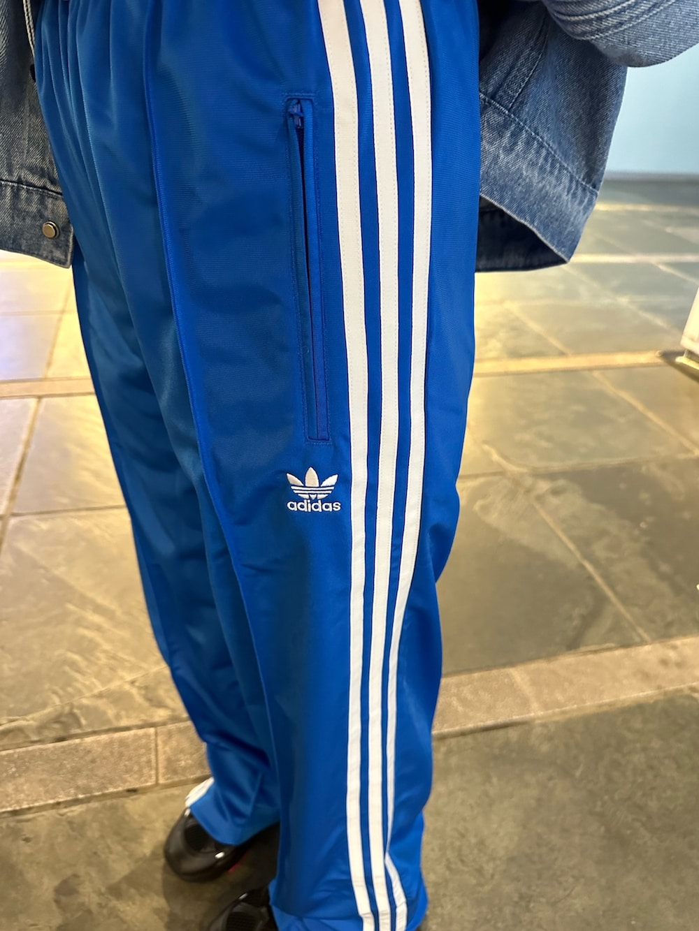 miku(アディダス オリジナルスショップ ラゾーナ川崎プラザ)｜adidasの