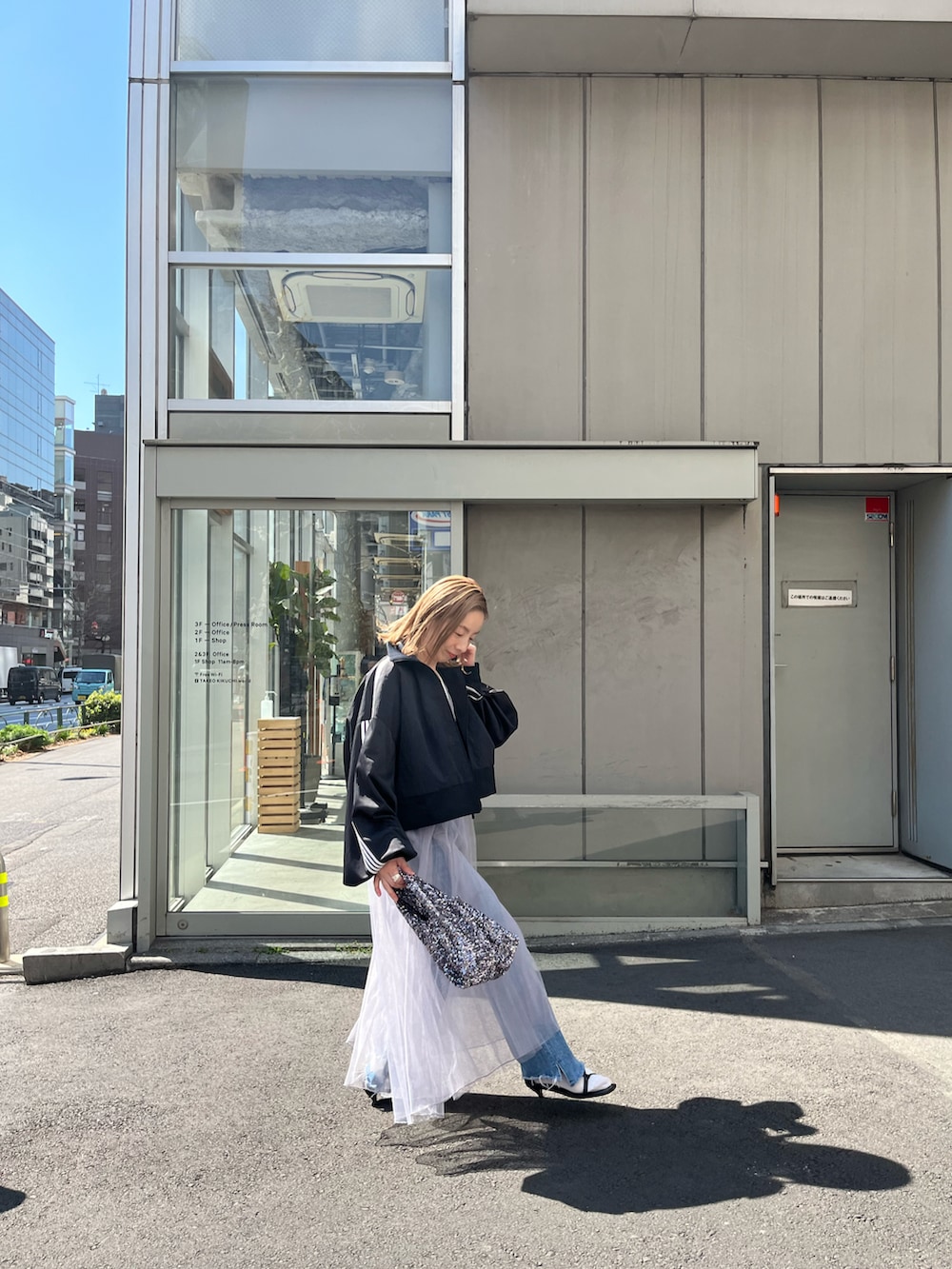 etsinta／エシンタ】ナイロントラックボリュームスリーブジャケットを