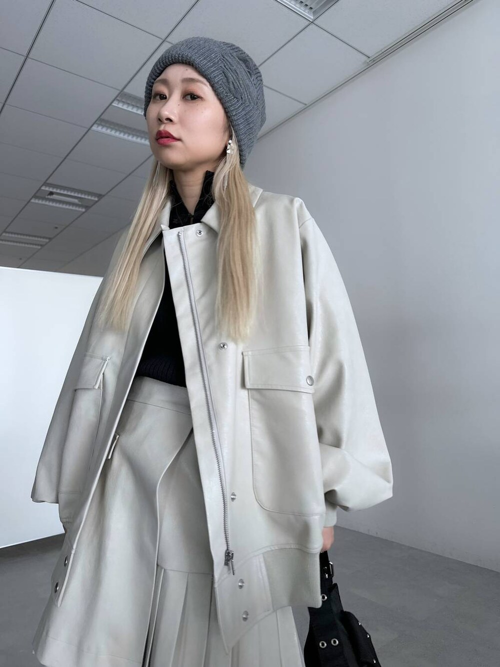 hare_usamiさんの「ダメージニットCAP(HARE)（HARE）」を使ったコーディネートの5枚目の写真