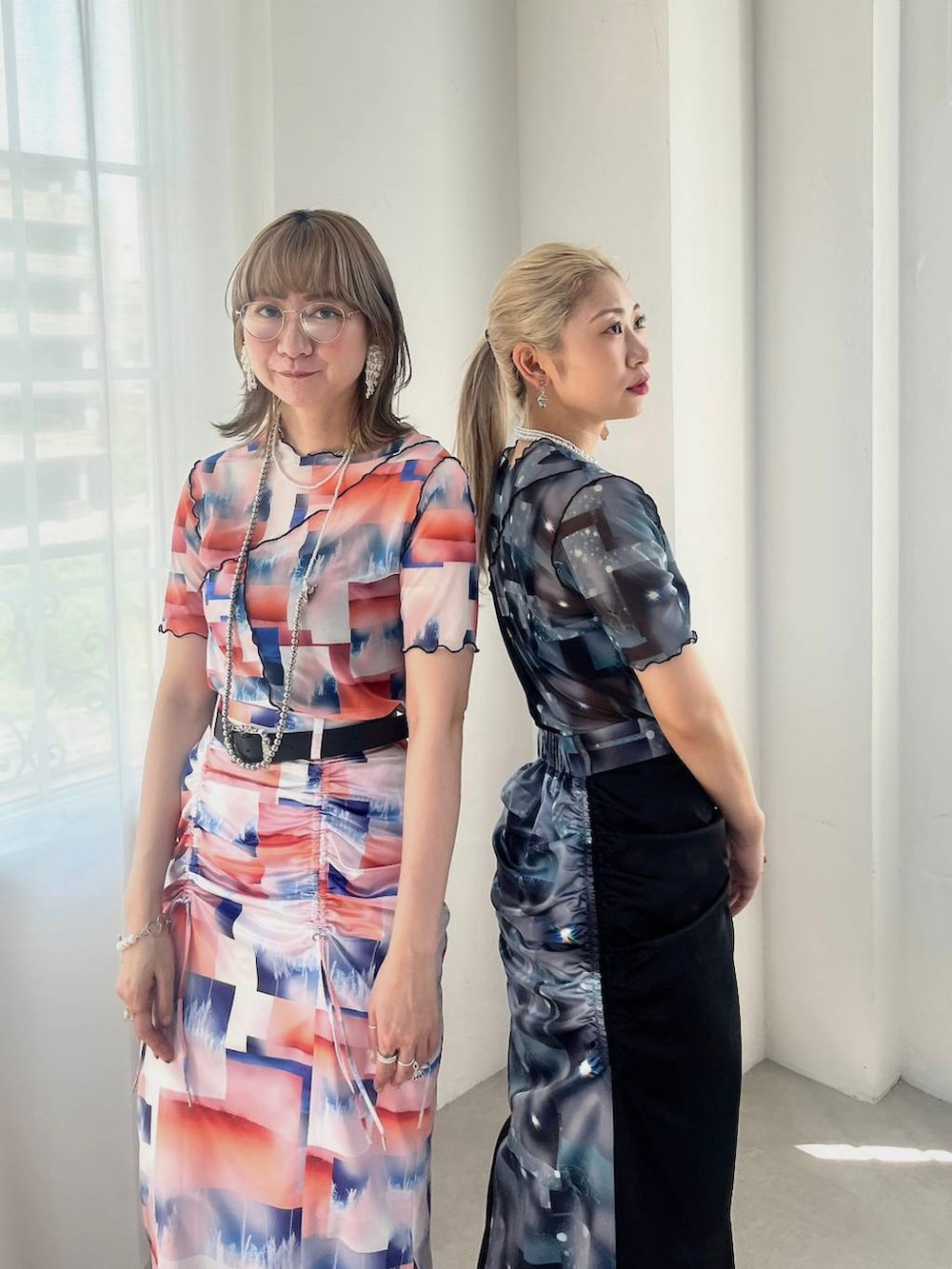 「リンクコーデ、ロングスカート、体型カバー、着痩せ・細見え、モード、結婚式2次会、休日コーデ、デート/ロマンティック、夏コーデ、女子会、個性派、モテ、きれいめ、カラーコーデ_HARE、HARE」｜「HAREのメタルヒールメッシュブーサン(HARE)（サンダル、ブラック系）」を使った、hare_usamiさん（骨格ウェーブ・レディース・158cm）の夏コーディネートの2枚目の写真