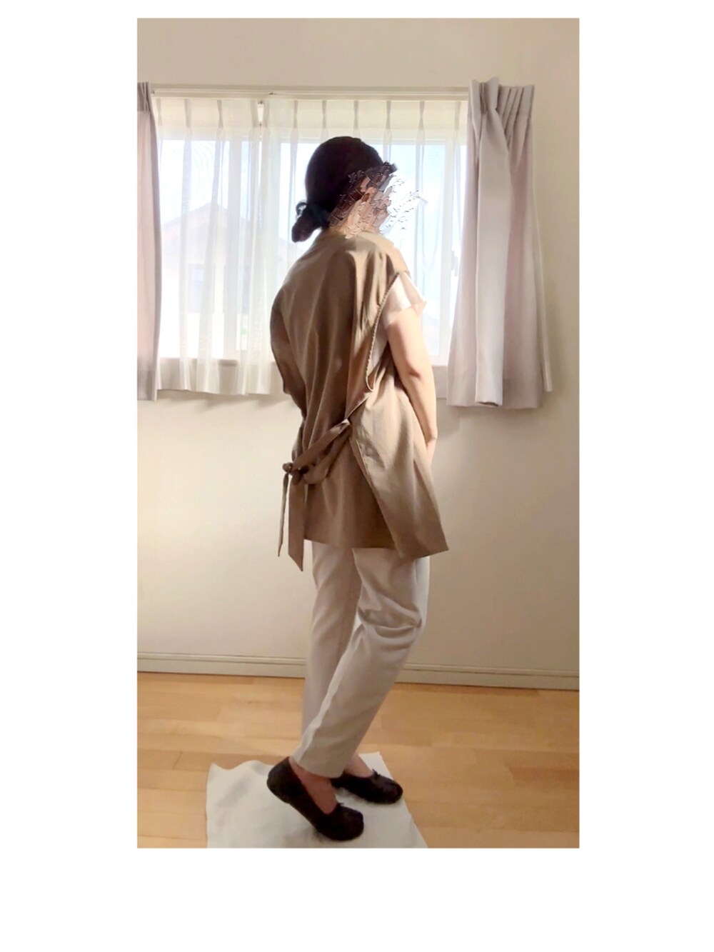 「みんなの白Tフェス、オトナ女子、きれいめ、テーパードパンツ、GRLグレイル、淡色女子、淡色、足袋バレエ」｜「LibertyDollのアイテム（その他シューズ、ブラウン系）」を使った、soraさん（レディース・160cm）の夏コーディネートの2枚目の写真