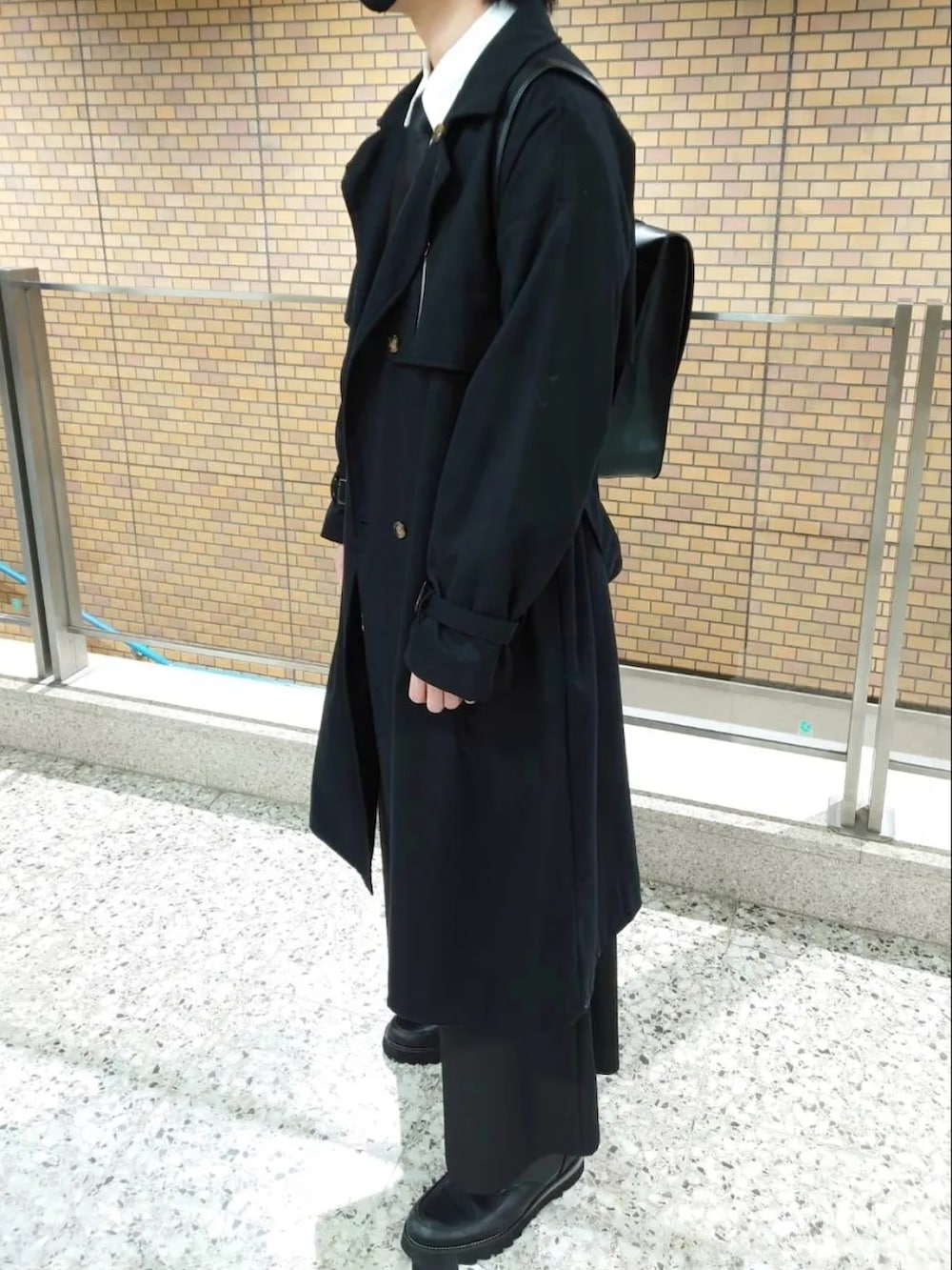 KUUUPY ヨークロングトレンチコート デザインバックヨークロングトレンチコート