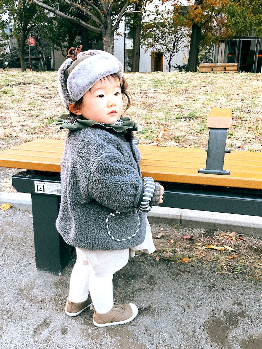 「フライトキャップ、休日コーデ、あったかコーデ、キッズコーデ、キッズファッション」｜「バースデーのアイテム（帽子、グリーン系）」を使った、mippoさん（キッズ・80cm）の冬コーディネートの2枚目の写真