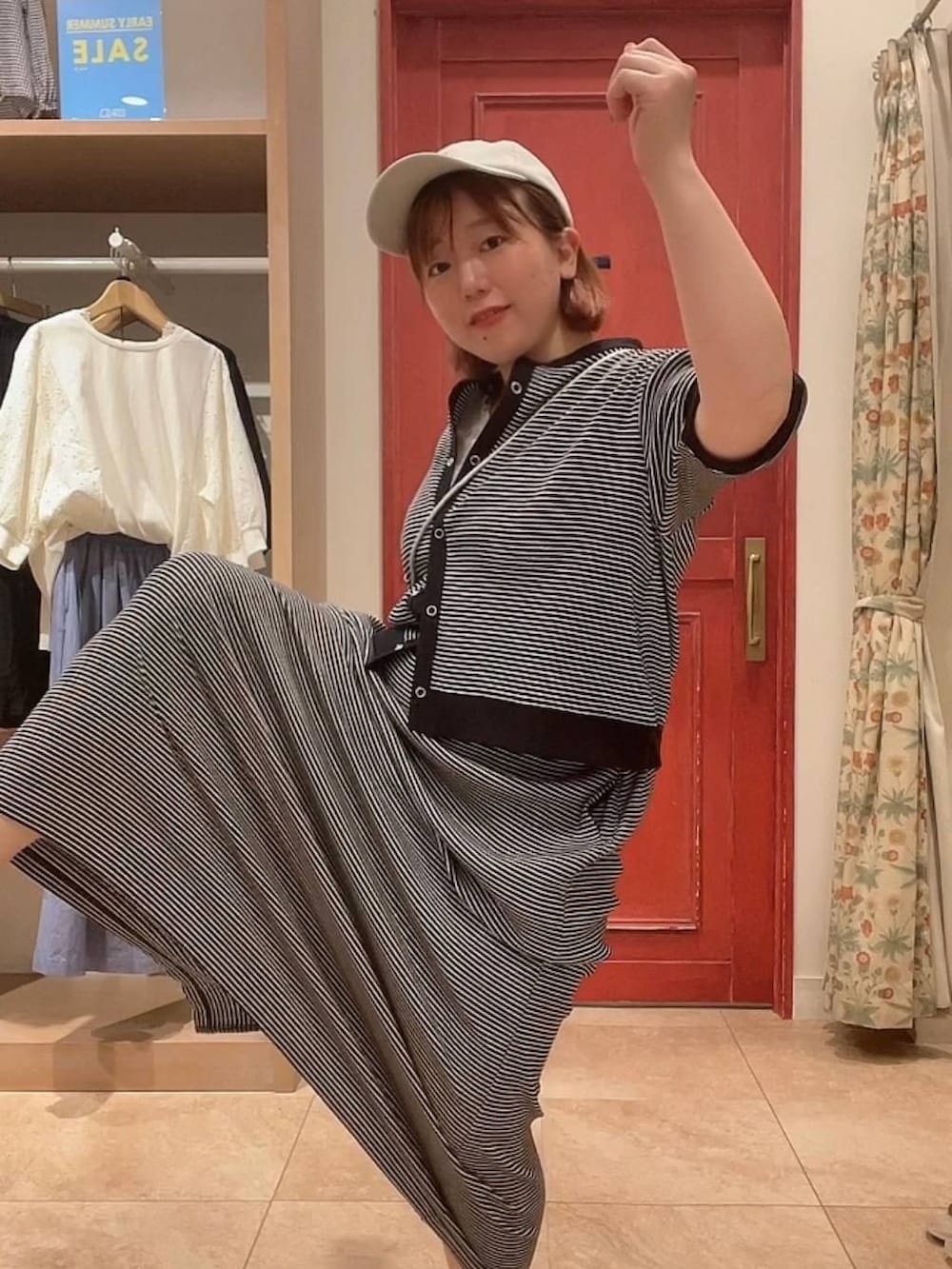 「低身長、カジュアル、ベーシック/シンプル、ナチュラル、夏コーデ、studio CLIP、セットアップ」｜「studio CLIPのミニお財布ショルダー（財布、その他）」を使った、み と ず と きさん（レディース・152cm）の夏コーディネートの8枚目の写真