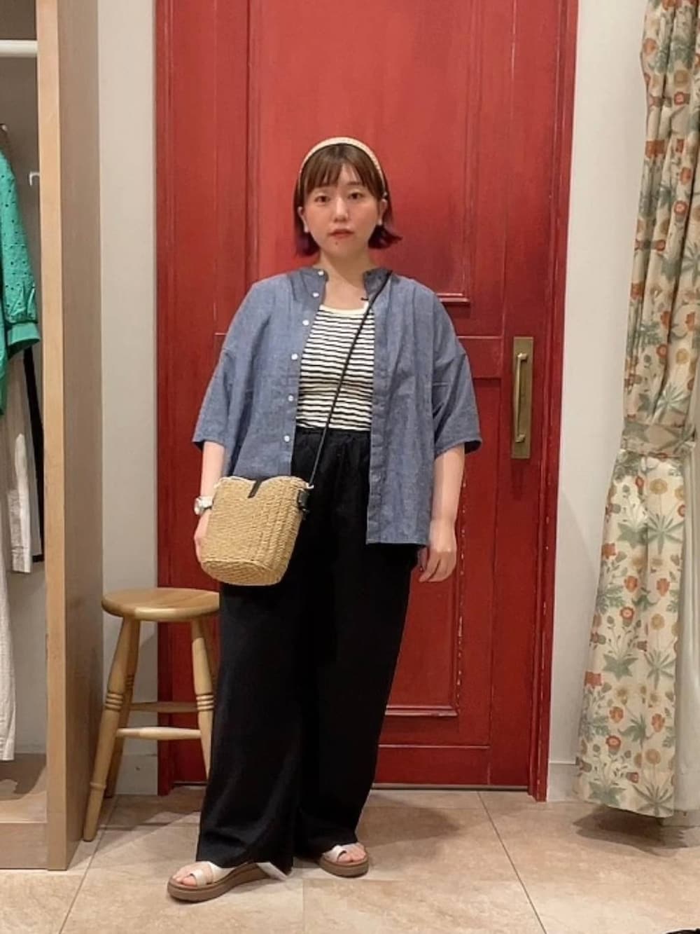 「低身長、カジュアル、ベーシック/シンプル」｜「studio CLIPの軽らくトングサンダル（サンダル、ホワイト系）」を使った、み と ず と きさん（レディース・152cm）の夏コーディネートの7枚目の写真