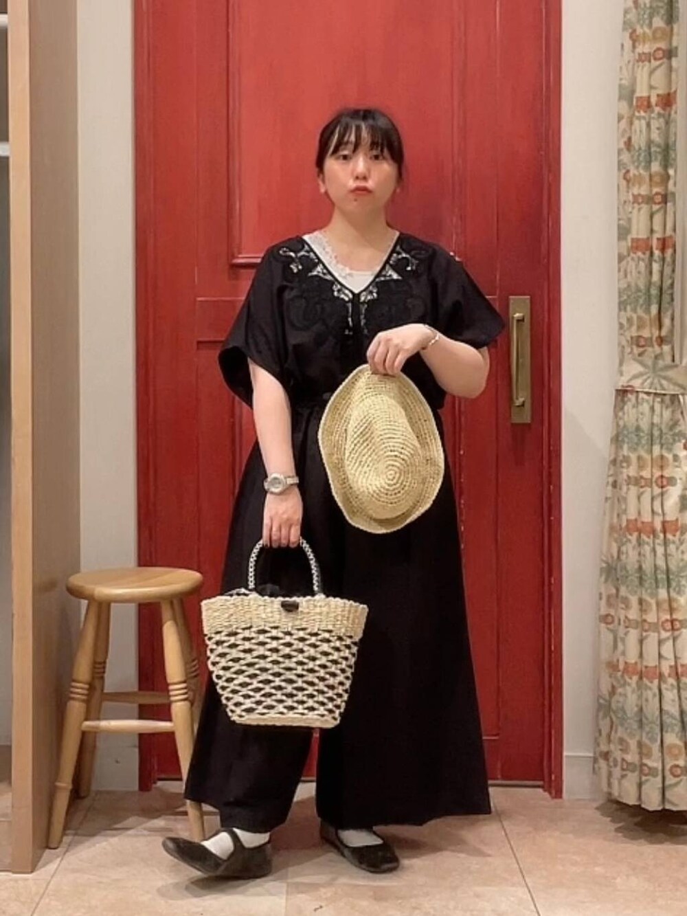 「低身長、カジュアル、ベーシック/シンプル、studio CLIP」｜「studio CLIPのメイズメッシュカゴバッグ（かごバッグ、ブラック系）」を使った、み と ず と きさん（レディース・152cm）の夏コーディネートの3枚目の写真
