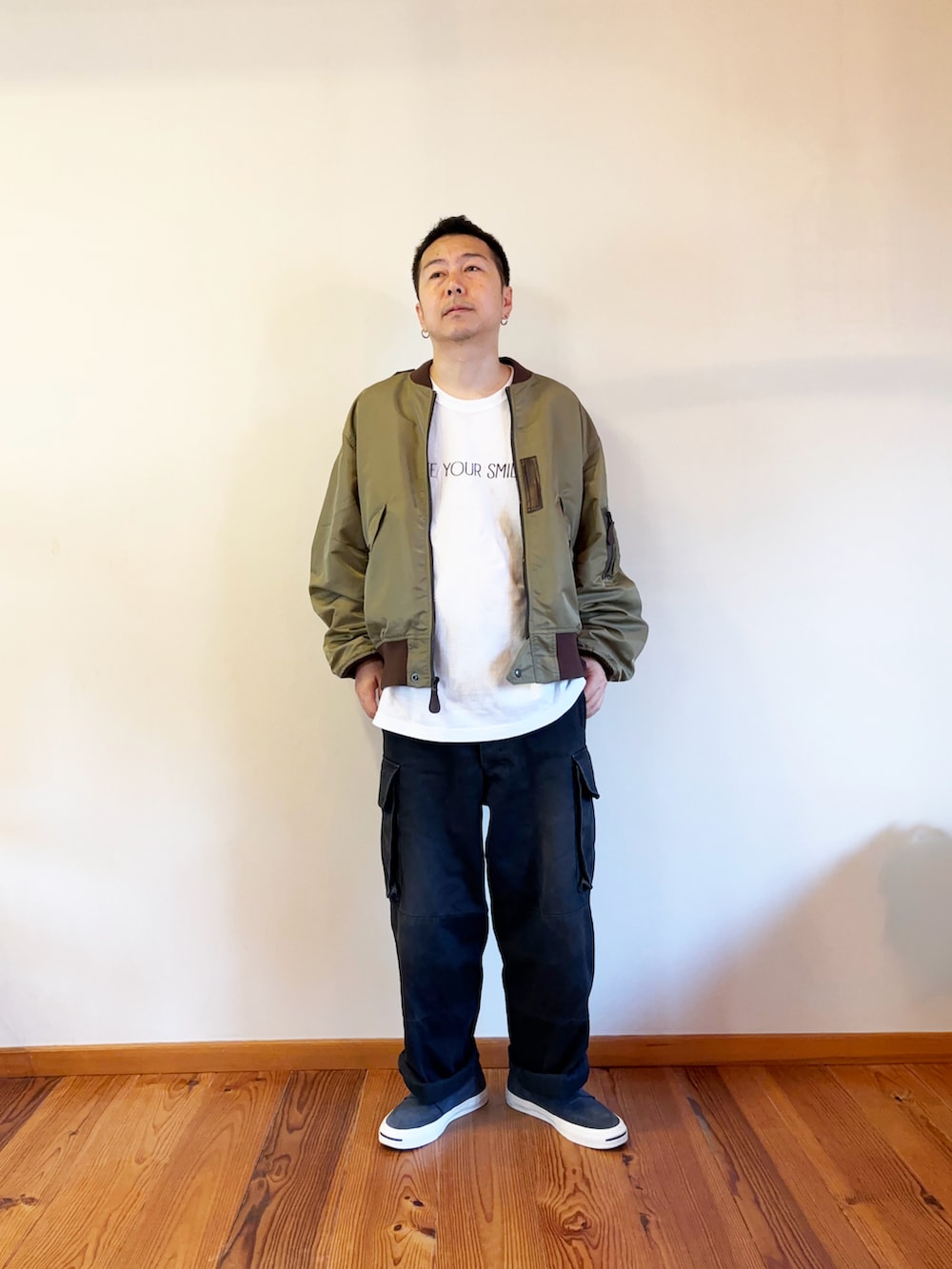 「古着MIX、ミリタリー、ミリタリージャケット、秋コーデ、L-2、M-47、おしゃれさんと繋がりたい、カジュアルコーデ、低身長コーデ」|「WAIPER.incのアイテム(ミリタリージャケット、グリーン系)」を使った、Fujioさん(メンズ・165cm)の秋コーディネートの2枚目の写真