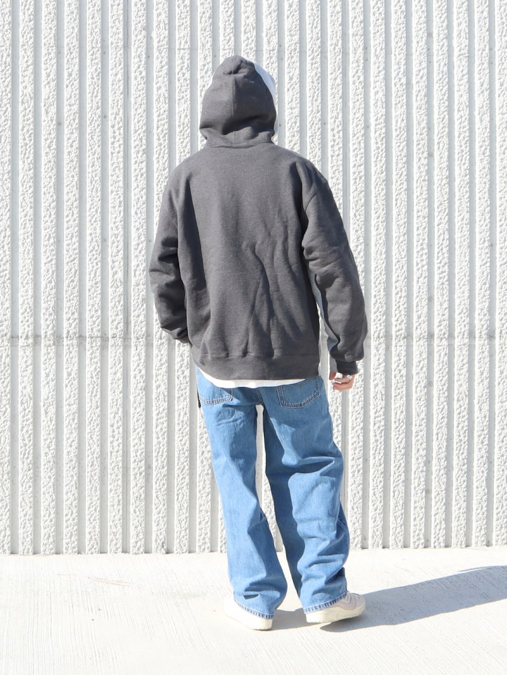 𝕳𝖎𝖗𝖔｜Levi'sのデニムパンツを使ったコーディネート - WEAR