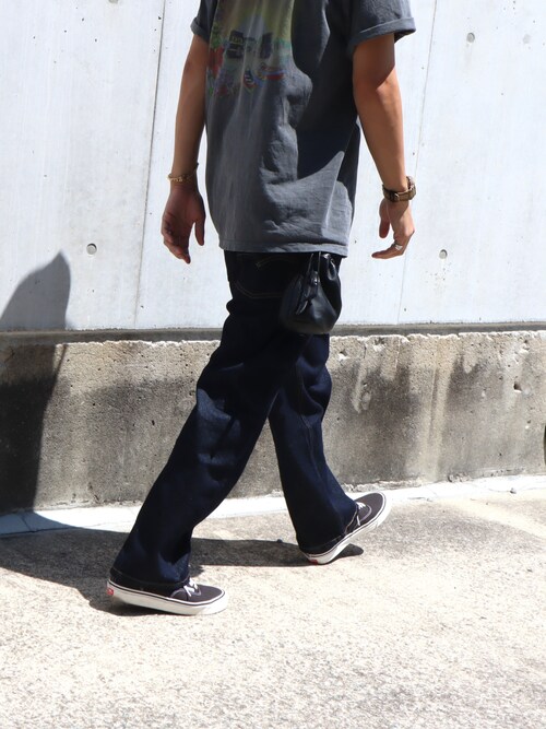 𝕳𝖎𝖗𝖔｜Levi'sのデニムパンツを使ったコーディネート - WEAR