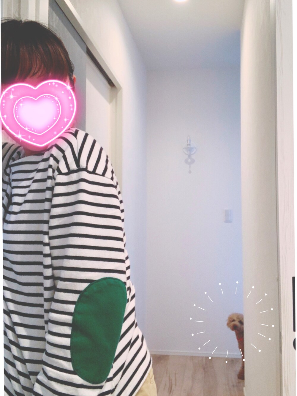 「カジュアル、秋コーデ、シンプル、おしゃれさんと繋がりたい、オトナ女子、パンツスタイル、ママコーデ、デニムジャケット、着回しコーデ、ボーダー、パンツコーデ、ラフコーデ」｜「Ne-netのS ほしくずペイントチノ（その他パンツ、ベージュ系）」を使った、まっきぃ〜さん（レディース・156cm）の秋コーディネートの4枚目の写真