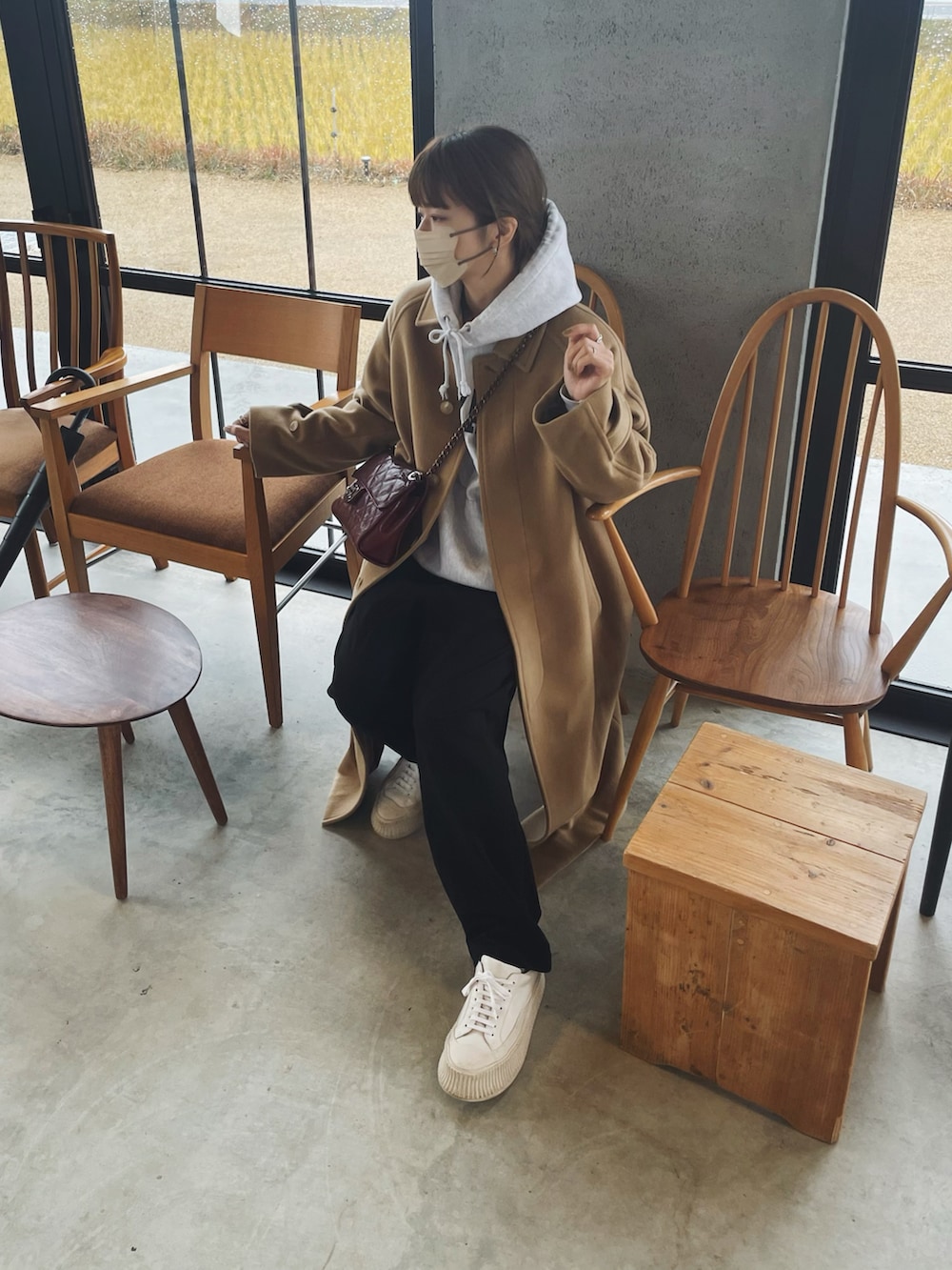 【大人コーデに寄り添う♪】CHANEL ハンドバッグ Akane｜CHANELのショルダーバッグを使ったコーディネート - WEAR