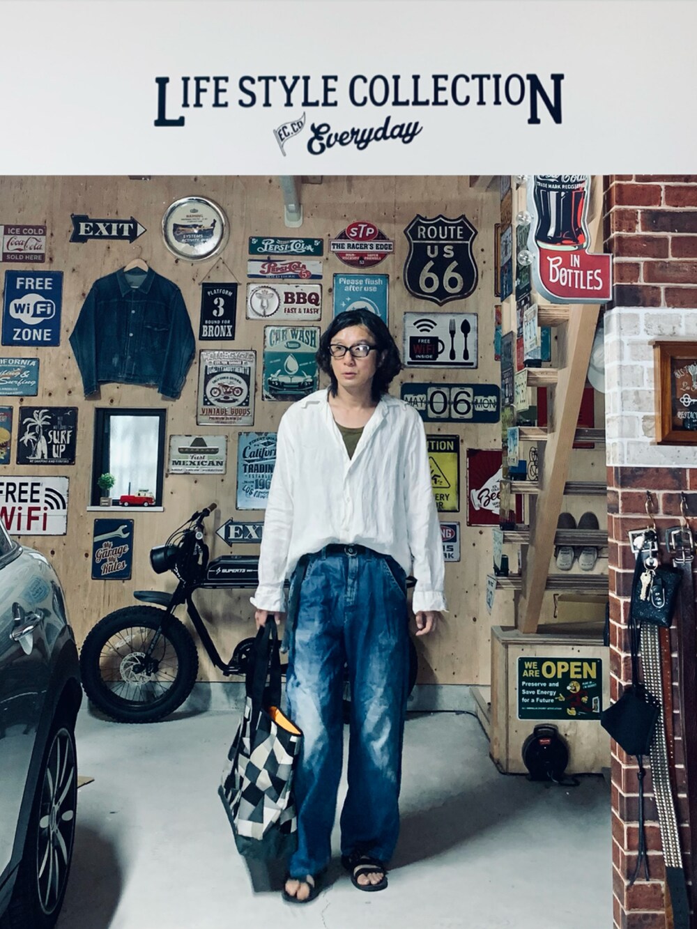 ブルー系のデニムパンツ、ホワイト系のシャツ/ブラウス、ブラック系のシューズを着用したメンズの夏コーディネートの4枚目の写真