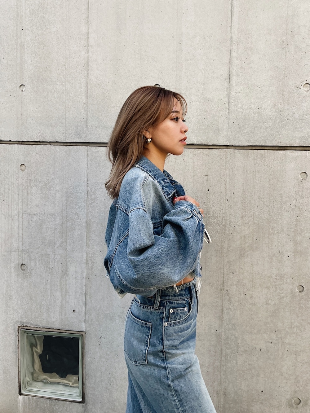 Riona(EVRIS)｜EVRISのデニムジャケットを使ったコーディネート - WEAR