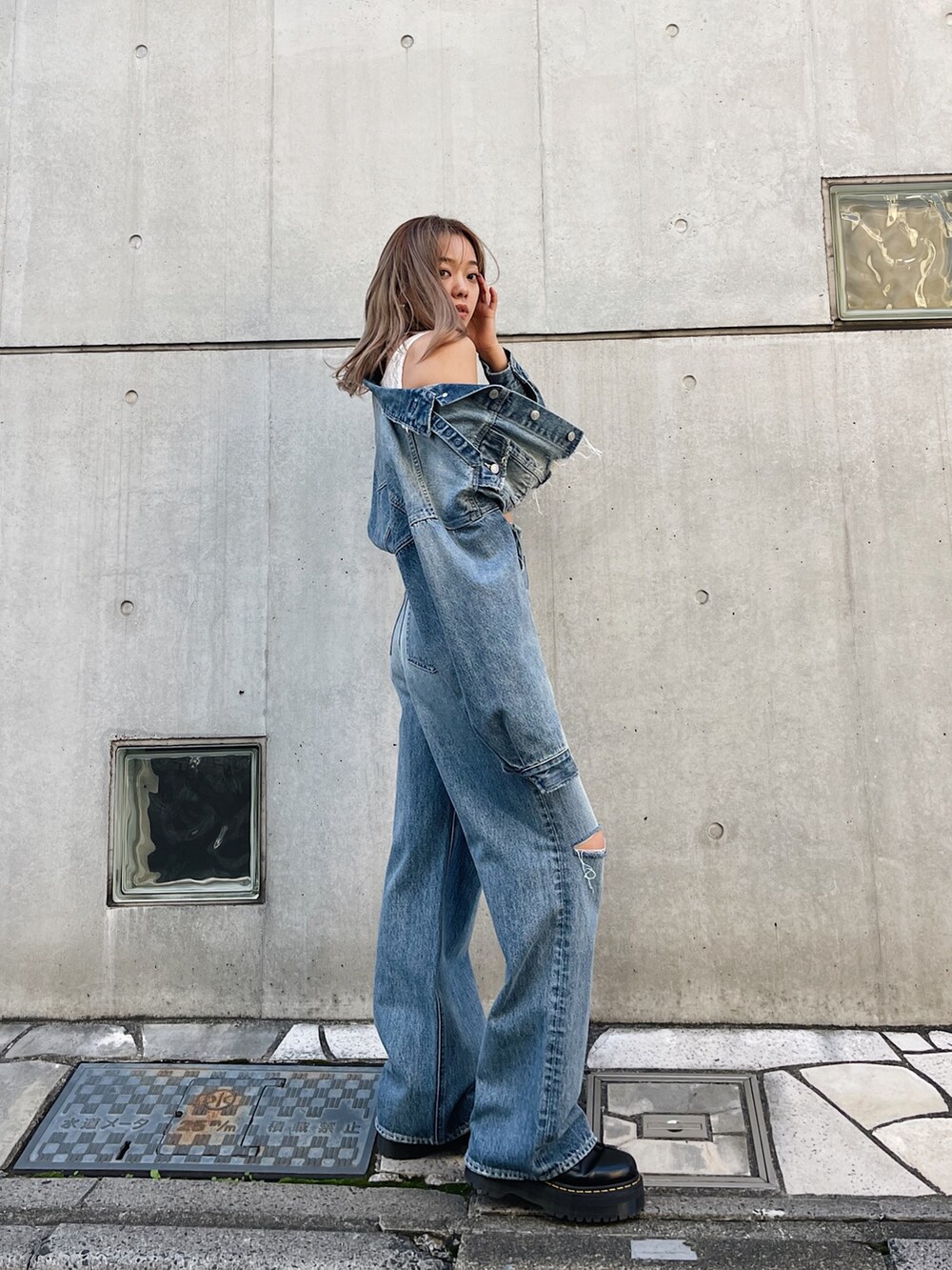 Riona(EVRIS)｜EVRISのデニムジャケットを使ったコーディネート - WEAR