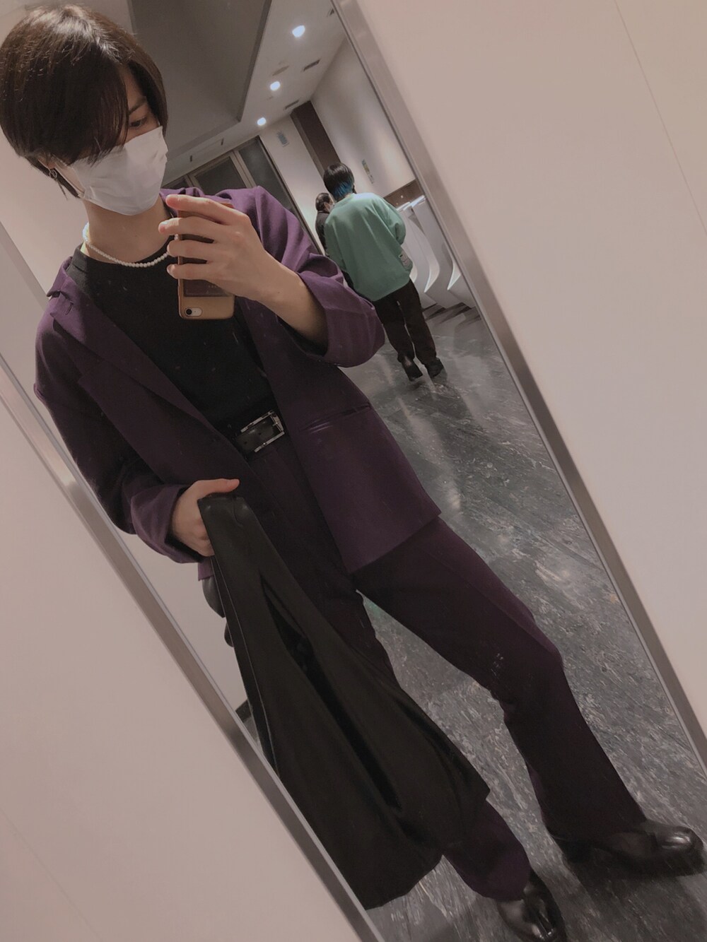 「AIVERの6mmパールネックレス（ネックレス、ホワイト系）」を使った、好きぞ触れにやさん（メンズ・170cm）の冬コーディネートの3枚目の写真