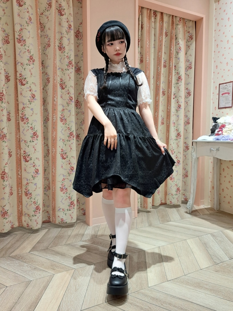 「axes femme、axes femme POETIQUE、148cm、休日スタイル、お出かけコーデ、モノトーン、ワンピース、ベレー帽」｜「axes femme POETIQUEのチャイナ釦サマーベレー（ハンチング/ベレー帽、ブラック系）」を使った、こだまさん（レディース・148cm）の夏コーディネートの2枚目の写真