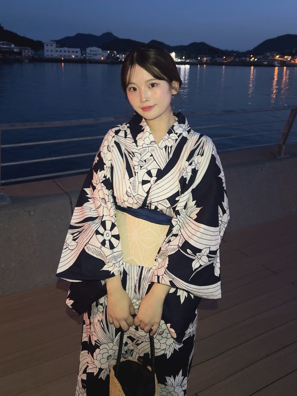 「浴衣、浴衣女子、浴衣コーデ、アツいコーデ全部見せ、お出かけコーデ、夏、休日スタイル、お洒落さんとつながりたい、夏ファッション、いいね、save、フォローお願いします🤑、おしゃれさんと繋がりたい」｜「utataneの選べる浴衣3点セット utataneオリジナル 国内染色 古典柄レトロ（浴衣、ブルー系）」を使った、fu yuさん（レディース・160cm）の夏コーディネートの3枚目の写真