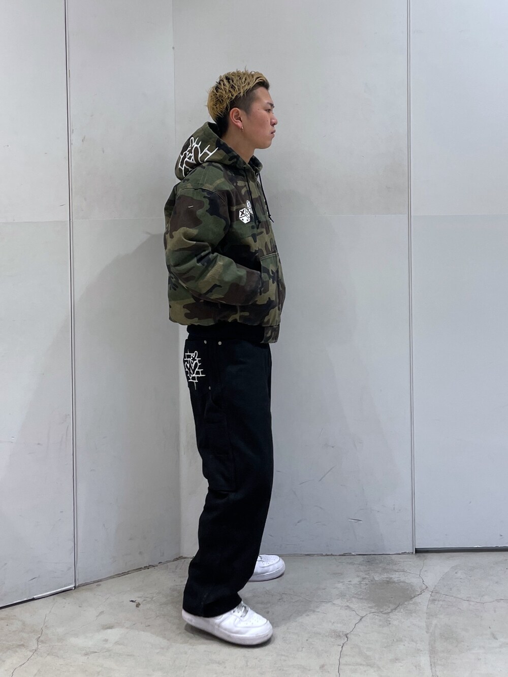 「XLARGE」｜「XLARGEのDICE HOODED WORK JACKET（ブルゾン、その他）」を使った、Xlarge_Willyさん（メンズ・165cm）の冬コーディネートの2枚目の写真
