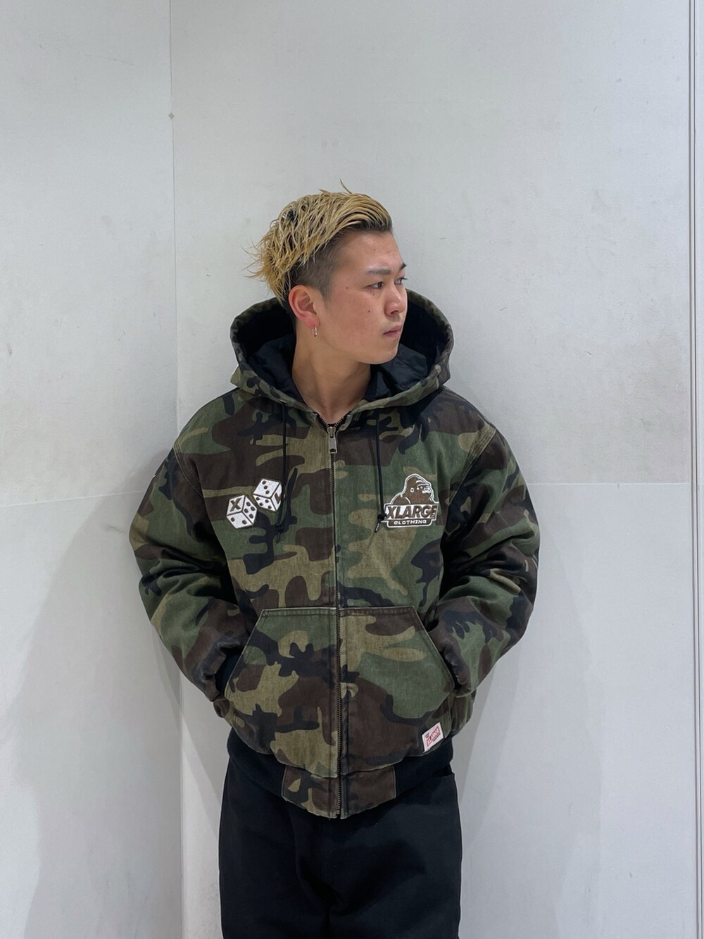 「XLARGE」｜「XLARGEのDICE HOODED WORK JACKET（ブルゾン、その他）」を使った、Xlarge_Willyさん（メンズ・165cm）の冬コーディネートの5枚目の写真
