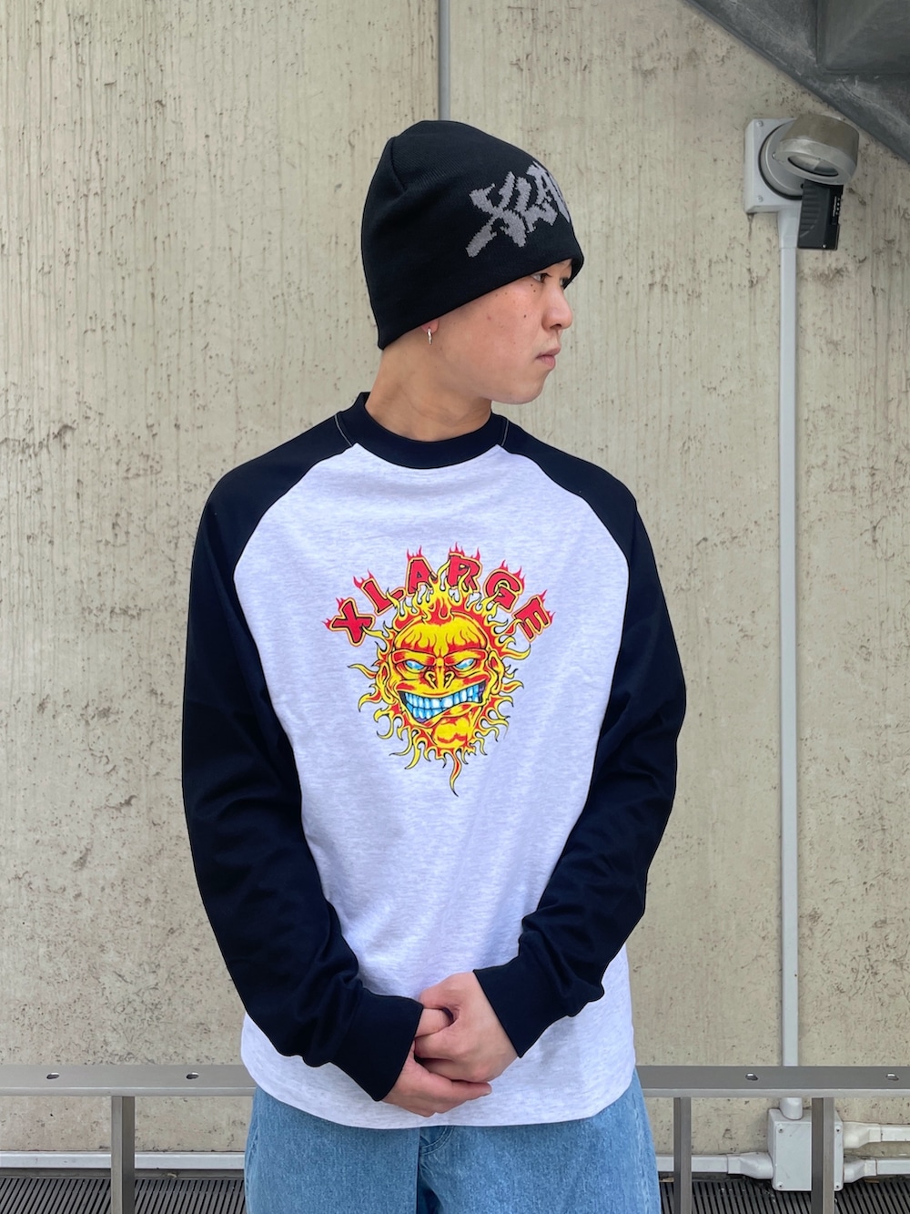「XLARGE、XLARGE原宿」｜「XLARGEのGRAFFITI LOGO SINGLE BEANIE（ニットキャップ/ビーニー、ブラック系）」を使った、Xlarge_Willyさん（メンズ・165cm）の春コーディネートの5枚目の写真
