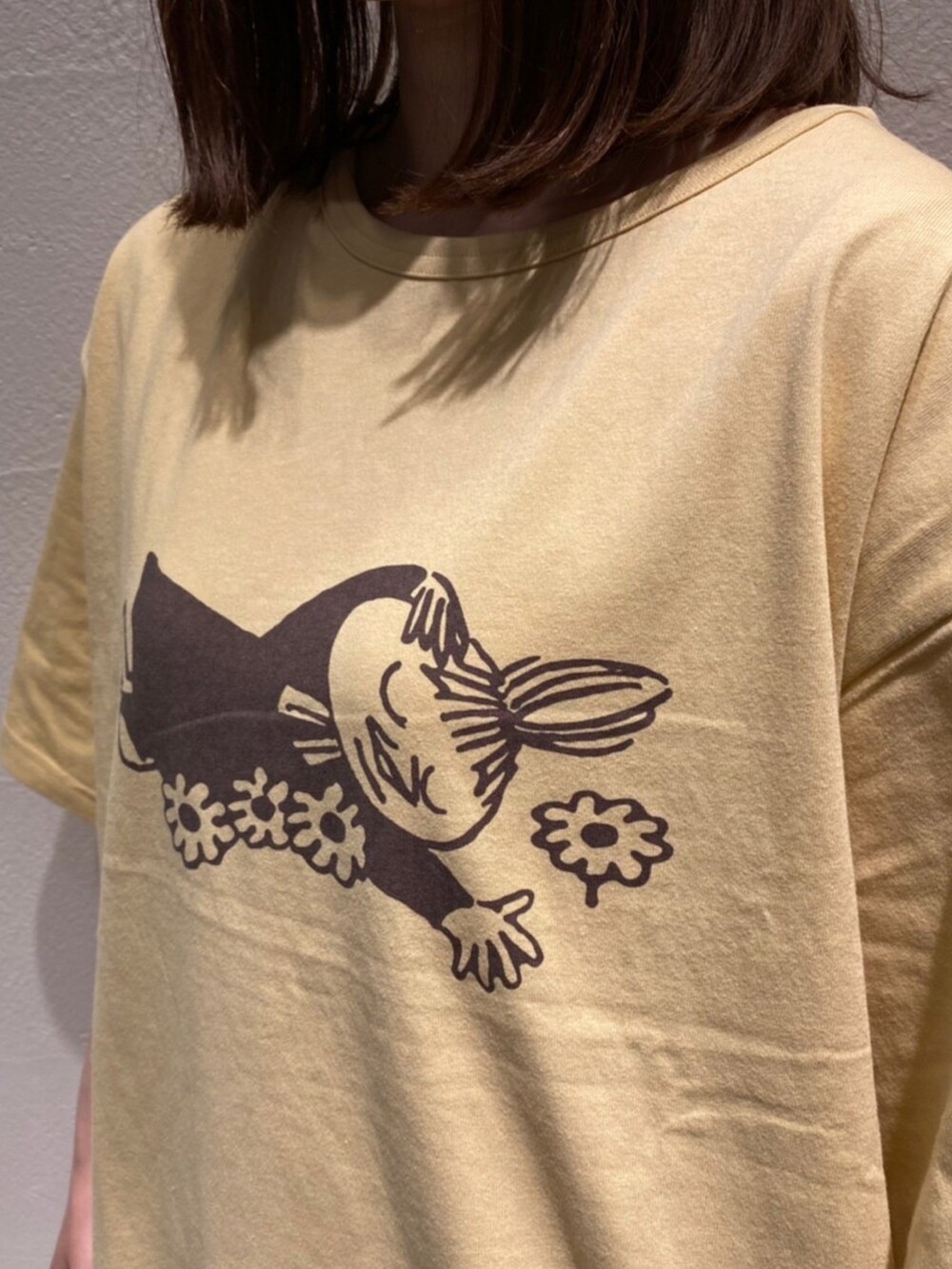「SM2、Samansa Mos2、et grenie by samansa mos2」｜「Et grenier by Samansa Mos2のアイテム（ルームウェア、イエロー系）」を使った、suzuさん（レディース・160cm）の春コーディネートの2枚目の写真