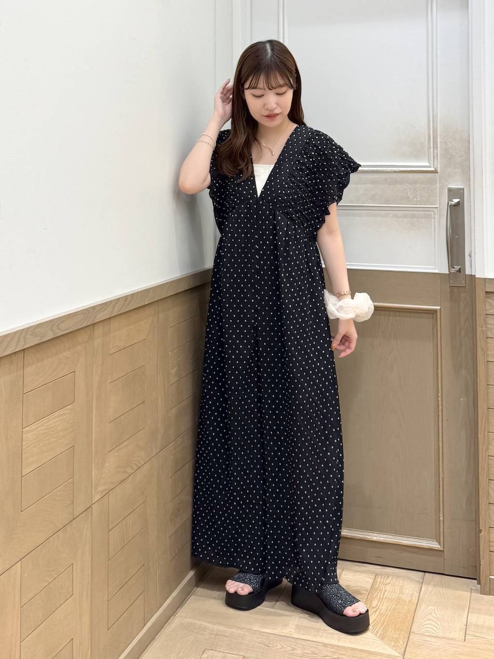 レディースの夏コーディネートの6枚目の写真