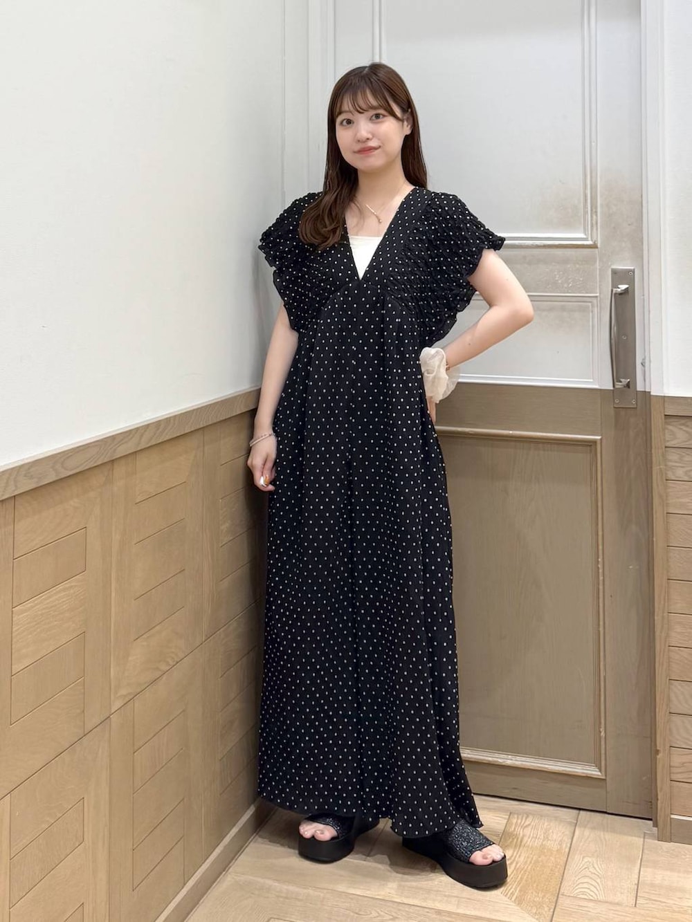 レディースの夏コーディネートの2枚目の写真