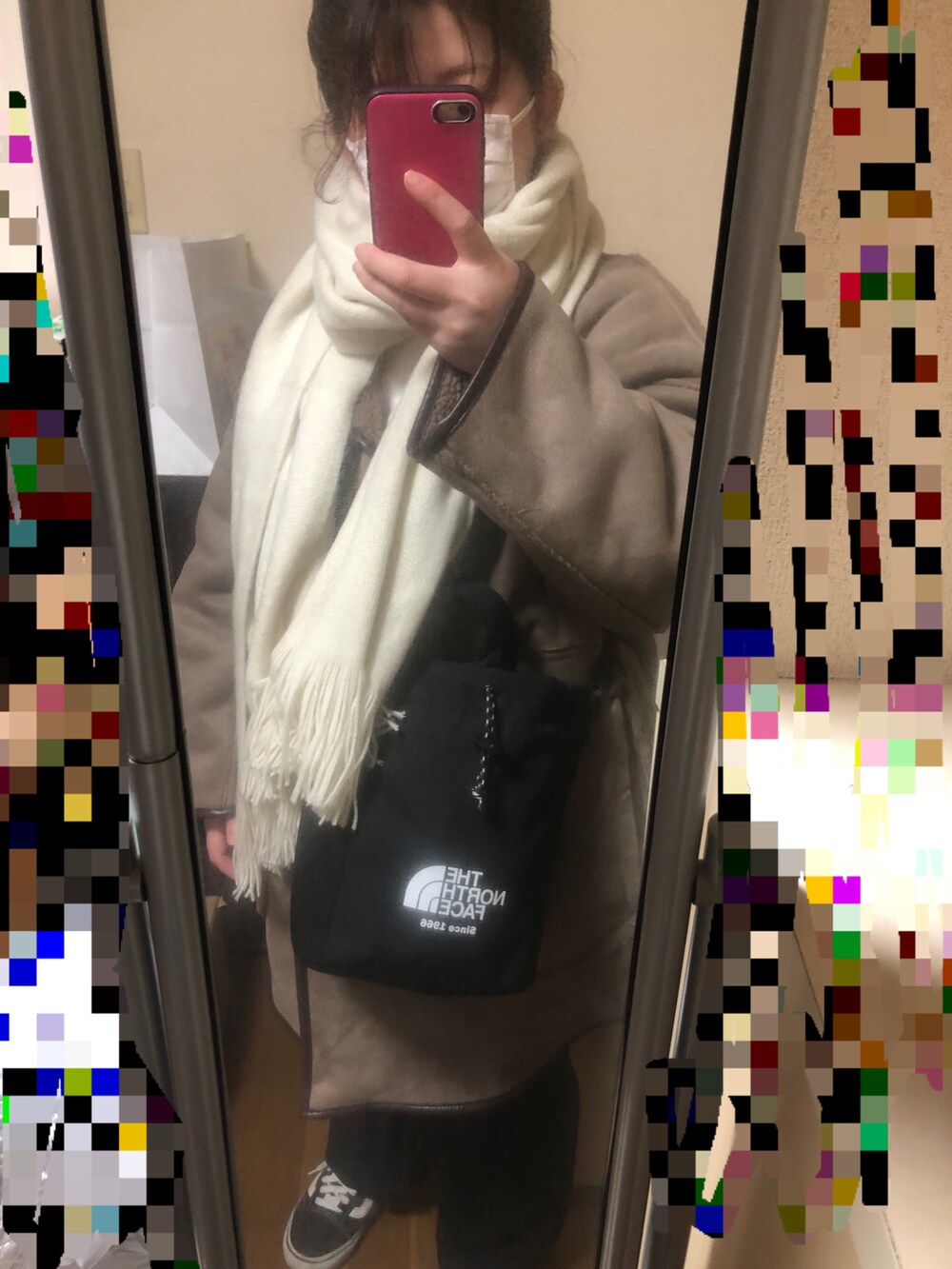 「低身長コーデ、ママコーデ、ちょっと外出時に」｜「THE NORTH FACEのアイテム（ショルダーバッグ、ブラック系）」を使った、amimama0610yuki1207さん（レディース・144cm）の冬コーディネートの2枚目の写真