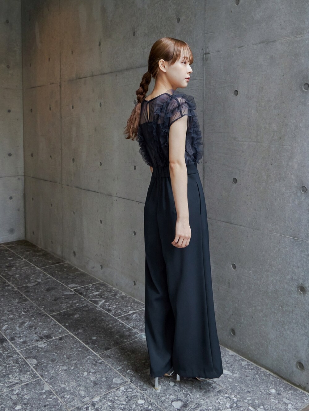 niana(bflat)｜nianaのパンツドレスを使ったコーディネート - WEAR