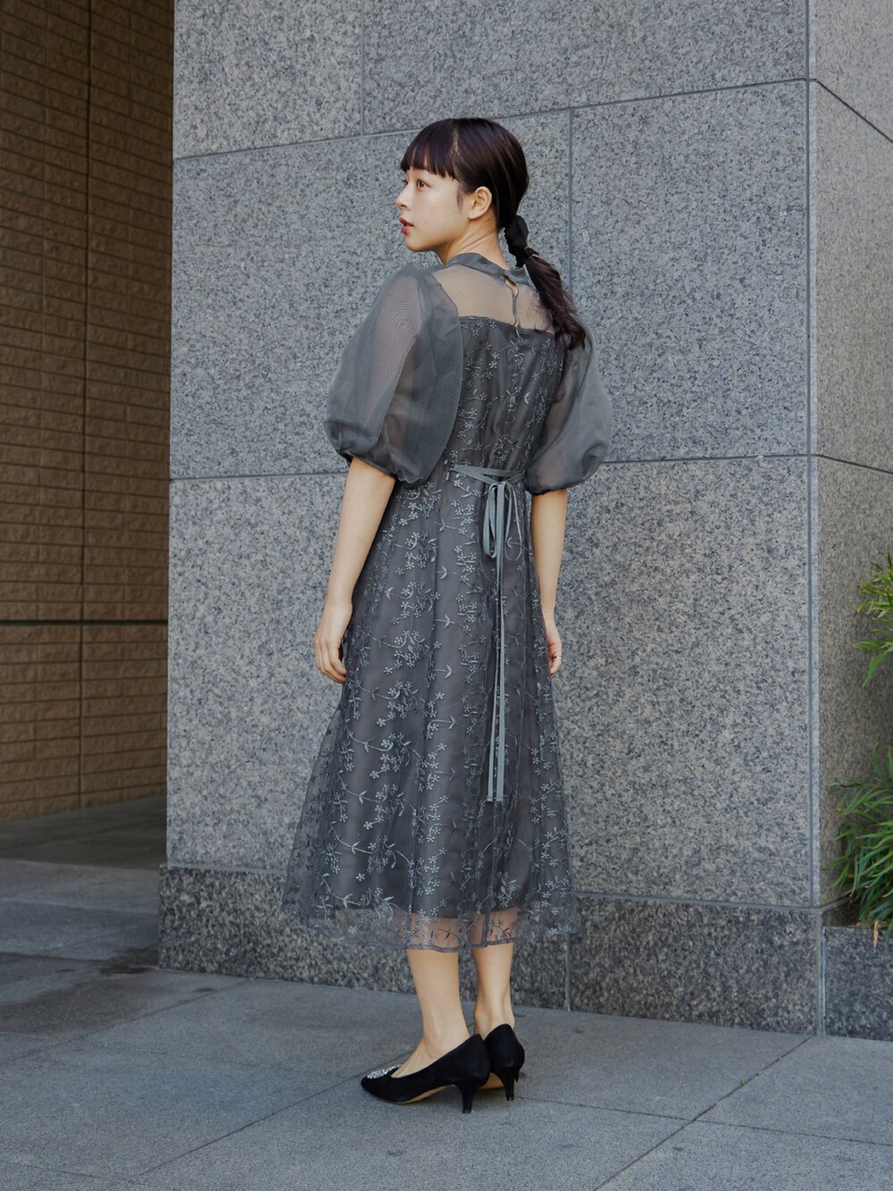 オーガンジーパフスリーブ刺繍レースドレス 結婚式 同窓会 お呼ばれワンピース 楽天市場】オーガンジーパフスリーブ刺繍レースドレス