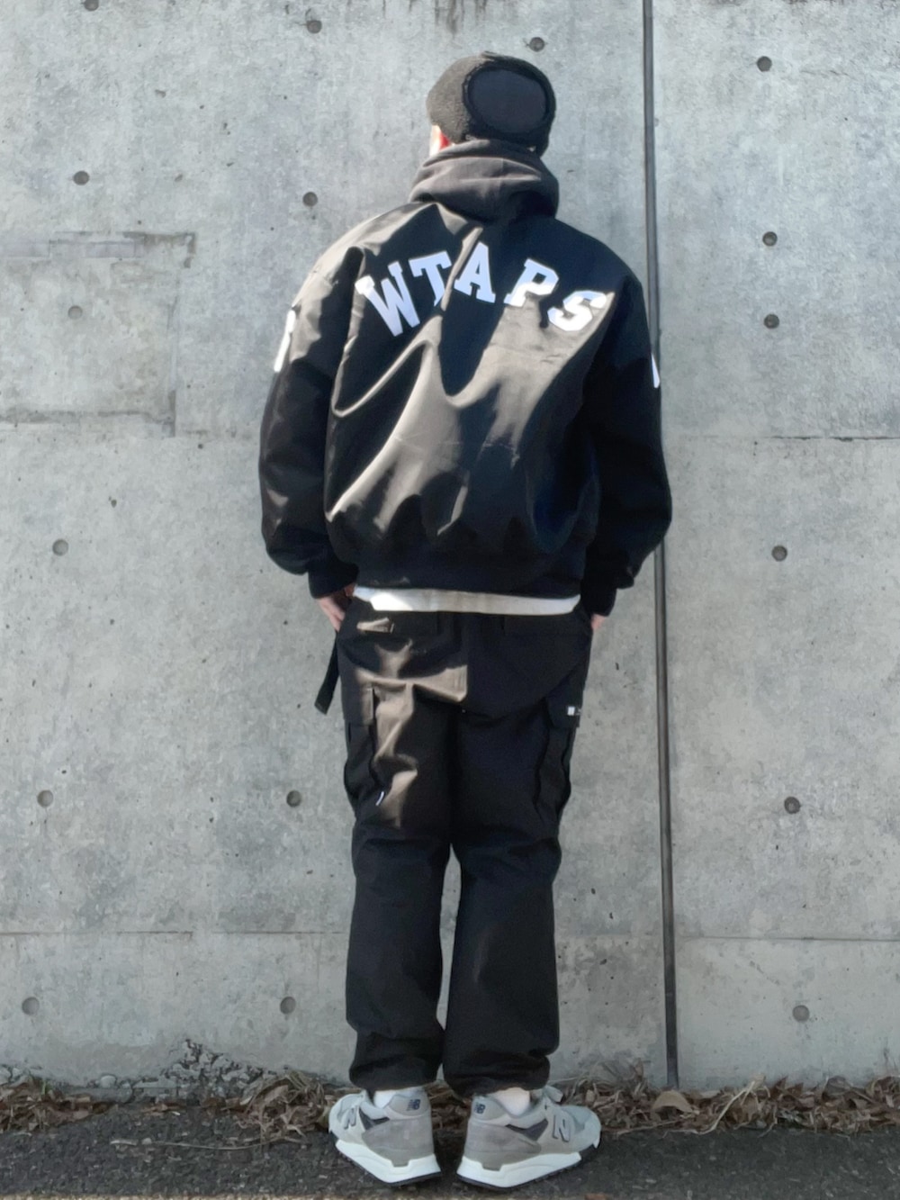 WTAPSのスタジャン（ブラック系）を使った人気ファッション