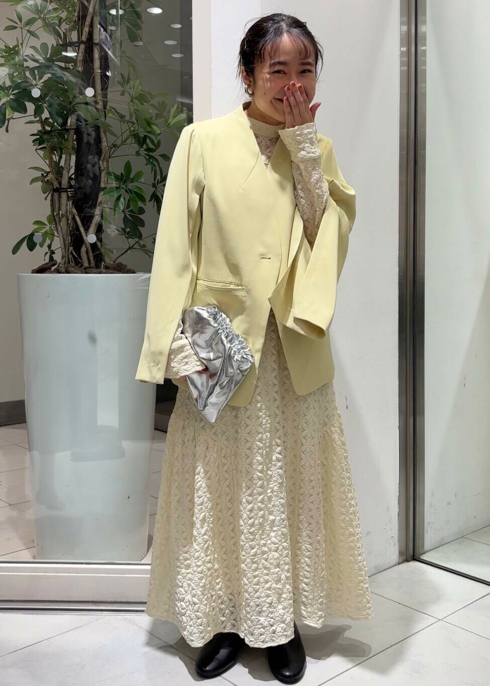 「ワンピース、ジャケット、ブーツ、ロングワンピース、KBF、レース、低身長、オケージョン、セレモニー、春スタイル、卒園、骨格ストレート、ショルダーバック、ストレート×低身長」｜「RODE SKOの『MADE IN JAPAN』EMELINA プレーンブーツ（ブーツ、ブラック系）」を使った、IMOKOさん（レディース・148cm）の冬コーディネートの3枚目の写真