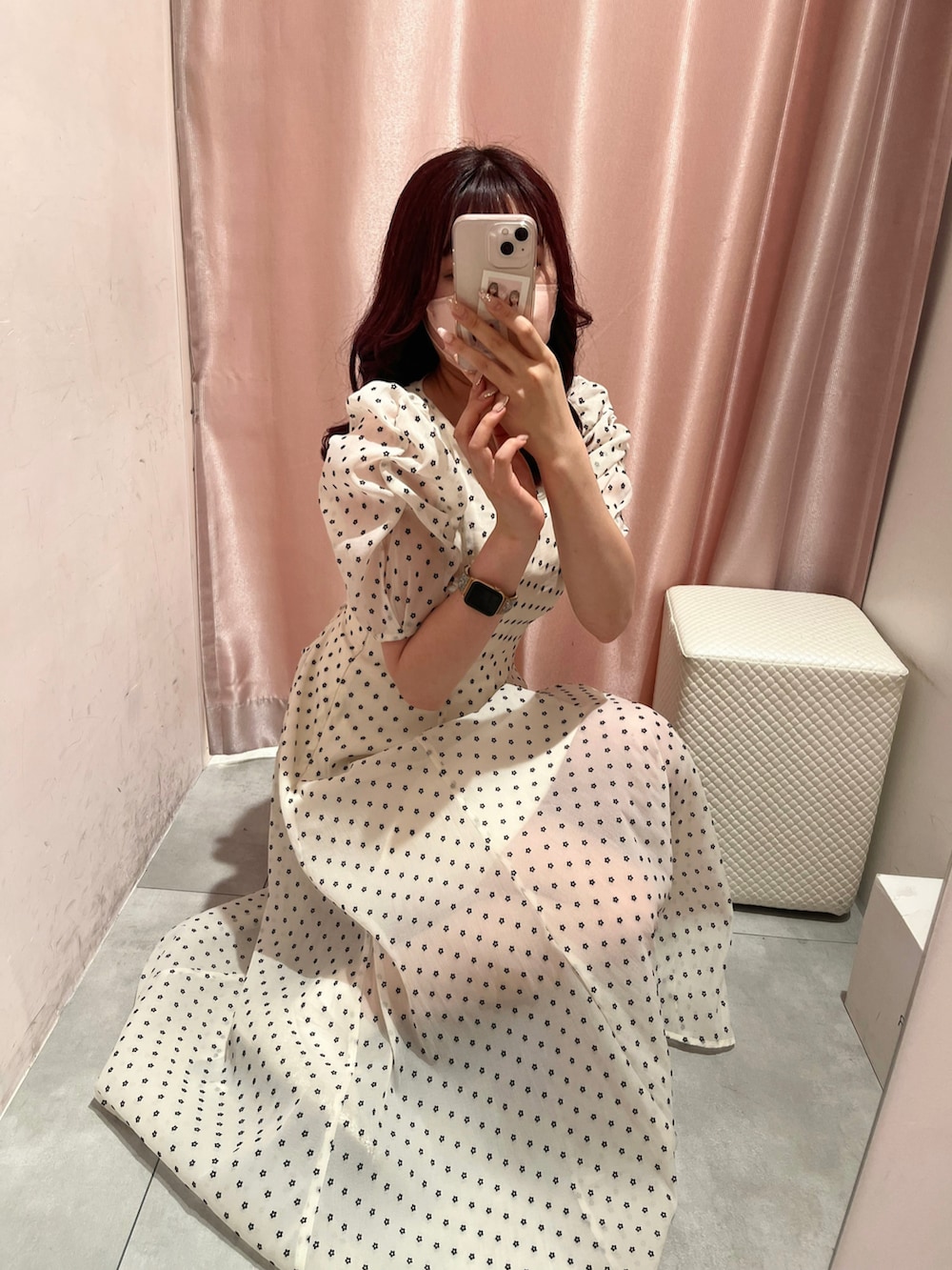 「大人かわいい、春夏コーデ、夏コーデ、キレイめ、大人可愛い、ワンピース、花柄、シースルー、パフスリーブ、ナイスクラップ、nice claup、高身長女子、高身長コーデ、パール、ロングワンピース」｜「one after another NICE CLAUPの【one-piece collection】袖コンシャスバックリボンワンピース（ワンピース、ホワイト系）」を使った、なぎなぎさん（レディース・164cm）の春コーディネートの4枚目の写真