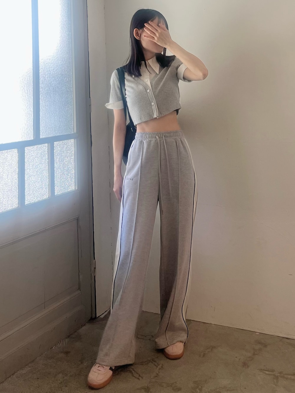 レディースの春コーディネートの2枚目の写真