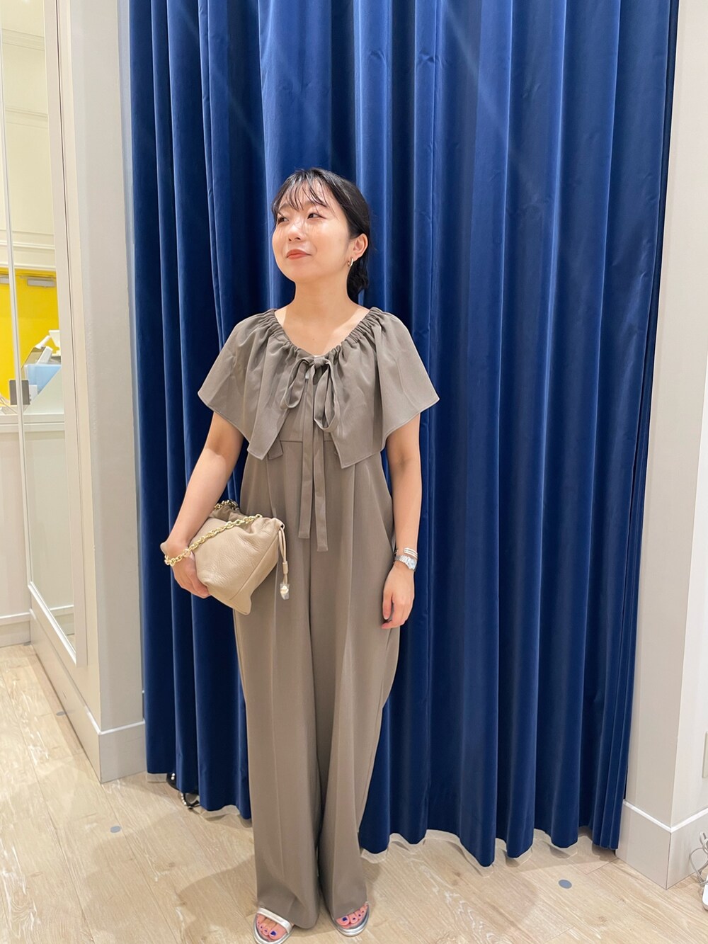 「オールインワン、低身長コーデ、30代コーデ」｜「NOLLEY’Sのウォッシャブルビスチェパーツ付きオールインワン（つなぎ/オールインワン、グリーン系）」を使った、nolhamadaさん（レディース・153cm）の夏コーディネートの2枚目の写真