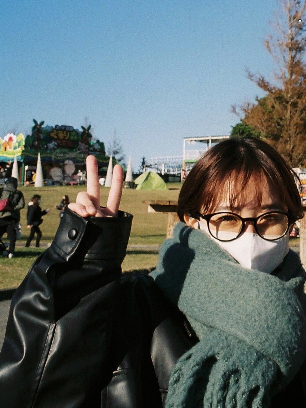 「低身長コーデ、秋のコーデ、お洒落さんとつながりたい、着回しコーデ、ゆったりコーデ、秋、厚底ブーツ、低身長」｜「BEAMSのアイテム（マフラー、グリーン系）」を使った、mmmina6さん（レディース・148cm）の秋コーディネートの2枚目の写真
