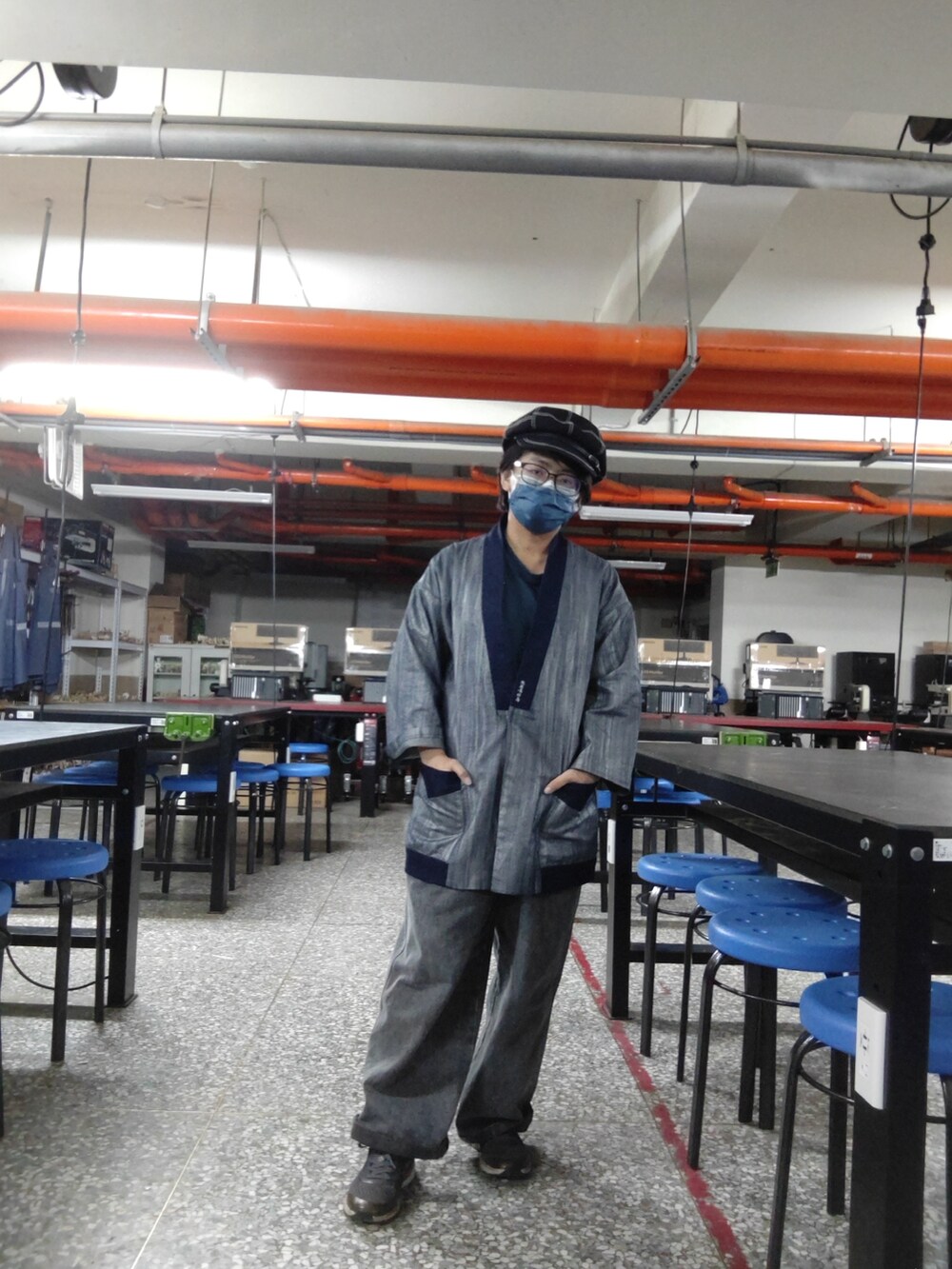 「ootd、outfit、oversize、日系、日常、日系穿搭、日常穿搭、休閒搭配、穿搭、穿搭日記、穿搭分享、穿搭日常」｜「青古のアイテム（デニムパンツ、グレー系）」を使った、みずさん（レディース・153cm）の夏コーディネートの3枚目の写真