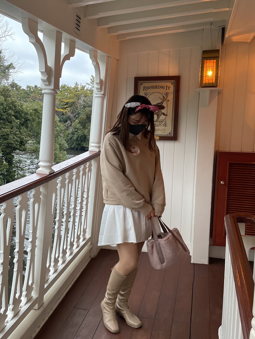 「ごきげんウィーク」｜「GRLのアイテム（ジャケット/アウター、ホワイト系）」を使った、unaさん（レディース・161cm）の春コーディネートの2枚目の写真