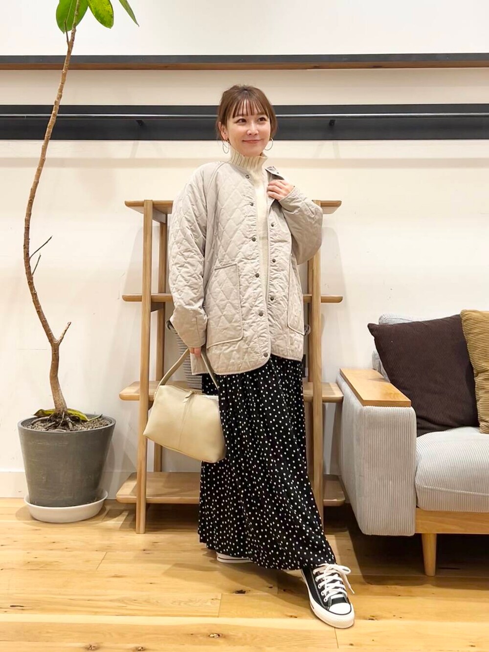 「doors、低身長コーデ、40代、骨格ストレート、イエベ春、ストレート×イエベ春、私の推しセールアイテム24aw、着映えカラーニットコーデ」|「URBAN RESEARCH DOORSのタートルネックニット(ニット/セーター、ホワイト系)」を使った、+++ゆき+++さん(レディース・151cm)の冬コーディネートの5枚目の写真