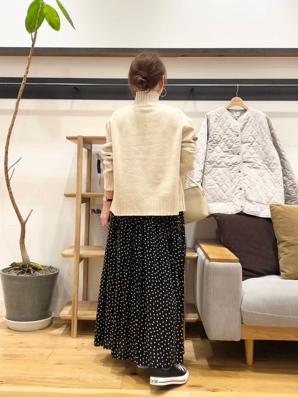 「doors、低身長コーデ、40代、骨格ストレート、イエベ春、ストレート×イエベ春、私の推しセールアイテム24aw、着映えカラーニットコーデ」|「URBAN RESEARCH DOORSのタートルネックニット(ニット/セーター、ホワイト系)」を使った、+++ゆき+++さん(レディース・151cm)の冬コーディネートの3枚目の写真