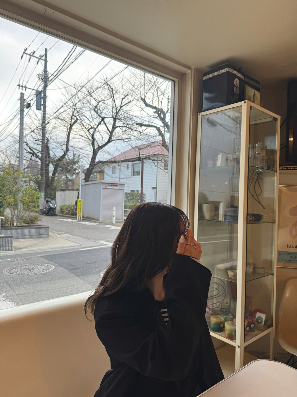 「シンプルスタイル、オトナカジュアル、今日のコーデ、ootd、低身長コーデ、FOREVER 21、FOREVER21」｜「FOREVER 21の【2024SS】ビッグテーラードジャケット（テーラードジャケット、ブラック系）」を使った、tomoka さん（レディース・153cm）の冬コーディネートの2枚目の写真