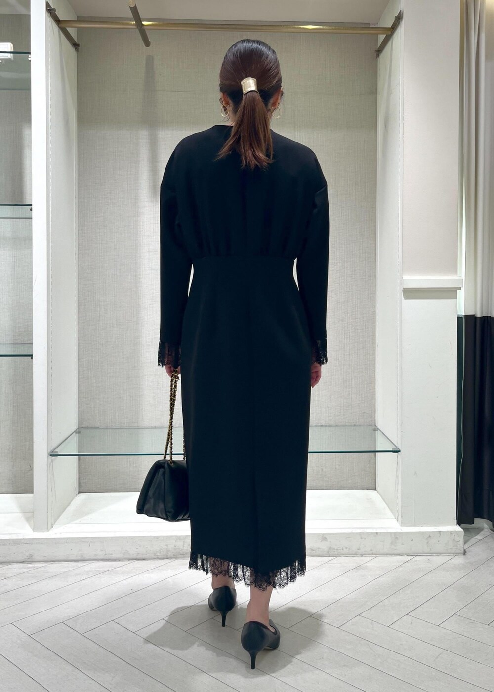 高評価】【神崎恵さんコラボ】スタイルアップワンピースを使った人気