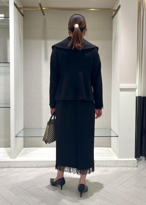 高評価】【神崎恵さんコラボ】スタイルアップワンピースを使った人気