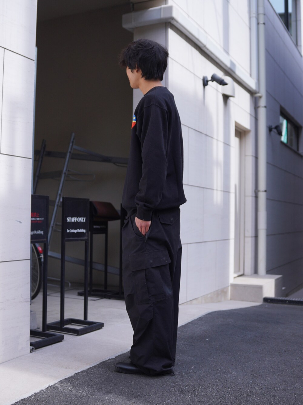 「MANASTASHのMANASTASH/マナスタッシュ/CiTee SWEAT SPORTS（スウェット、ブラック系）」を使った、yusuke061019さん（メンズ・173cm）の春コーディネートの2枚目の写真